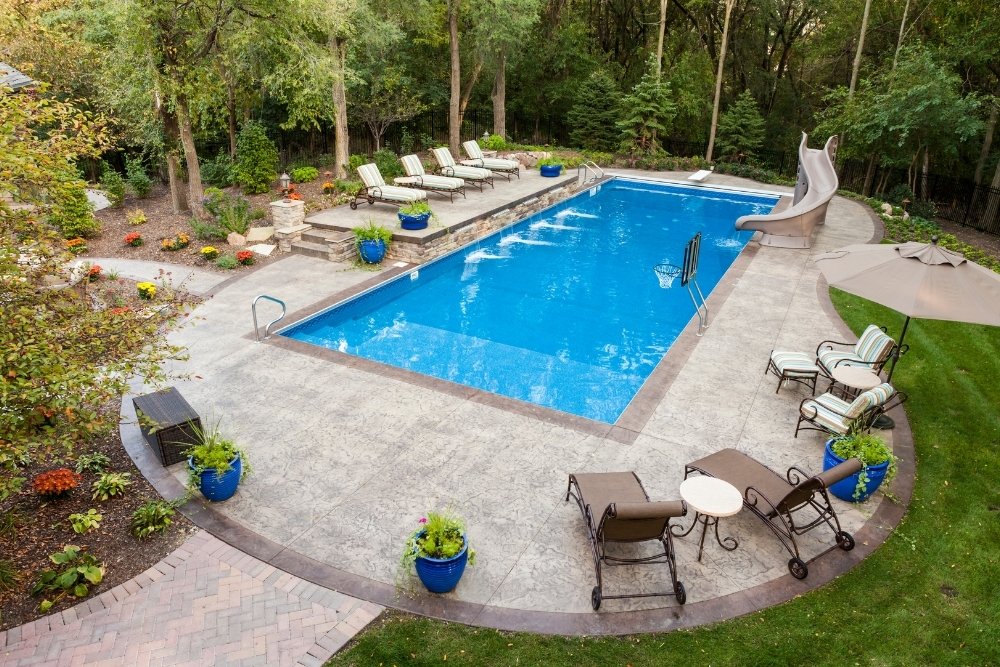 full pool image